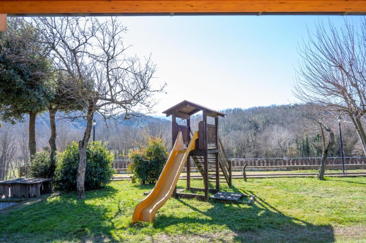 Agriturismo Caperroni Pescopagano Exterior foto